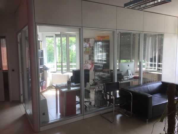 ufficio luminoso monza